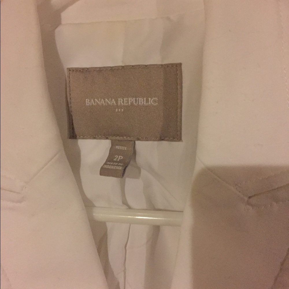 coat - Picture 2 of 3